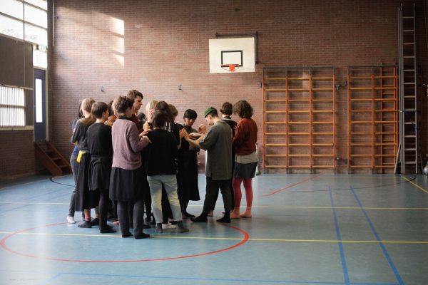 Myriam Lefkowitz, ‘Practising Attention’, (2017), workshop. Photo: Coco Duivenvoorde.