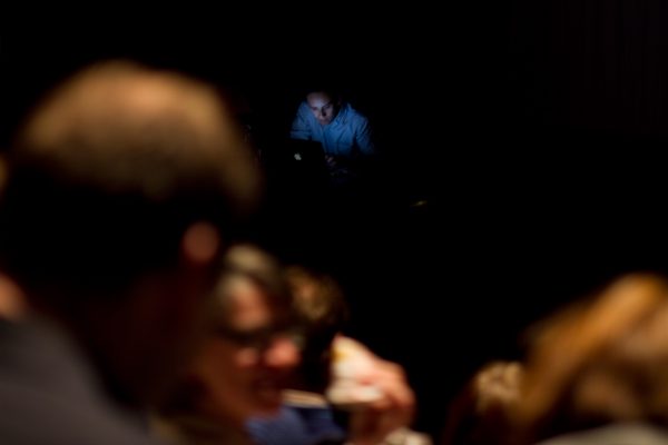 Inti Guerrero, ‘Flávio de Carvalho – A Lecture Performance’ (2011), performance lecture. Photo: Marleen Özgür.