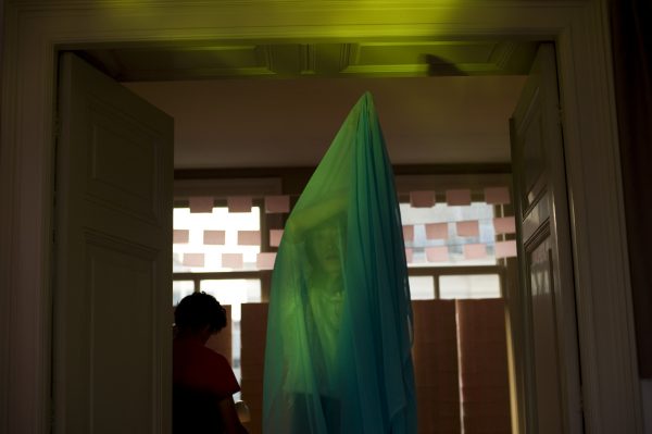 Sung Hwan Kim, ‘Some Left’ (2011), performance. Photo: Sal Kroonenberg.