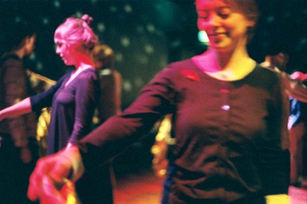 Melanie Bonajo & Kinga Kielczynska, trance dance (2008). Photo: Sal Kroonenberg.