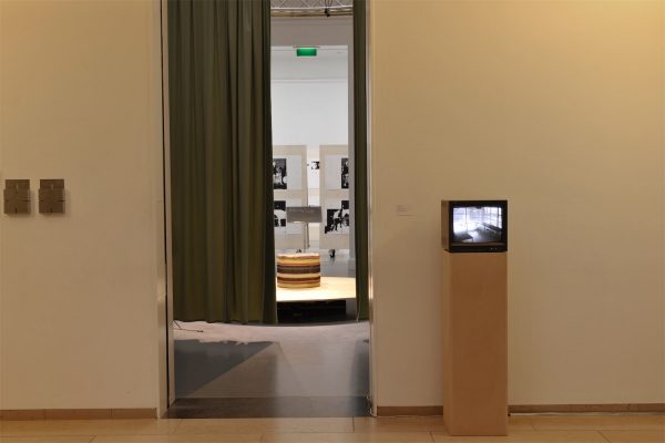 Suchan Kinoshita, ‘Detournement I-II-III’ (2010), installation. Photo: Sal Kroonenberg.