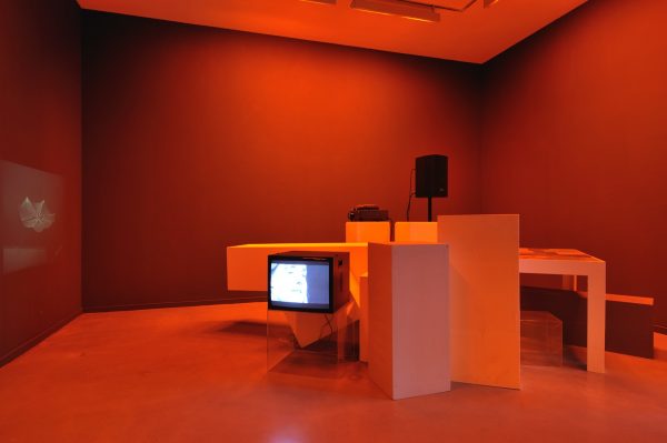 Sarah Pierce, ‘It’s Palpable In The Air’ (2008), installation. Photo: Sal Kroonenberg.