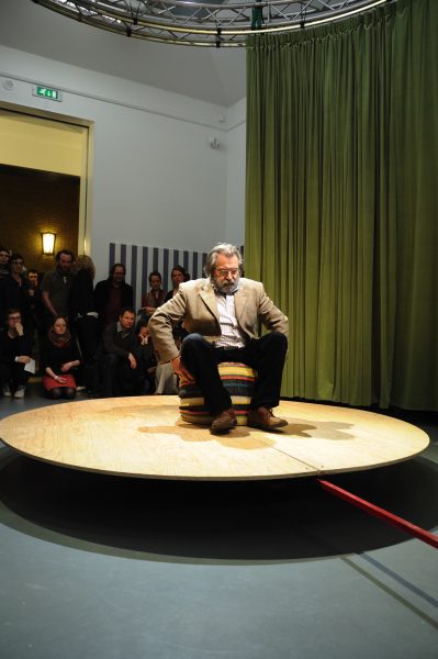 Suchan Kinoshita, ‘Detournement I-II-III’ (2010), performance. Photo: Sal Kroonenberg.