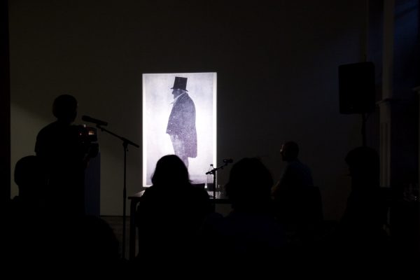 Olivier Foulon, Prologue (2008), lecture. Photo: Sal Kroonenberg.