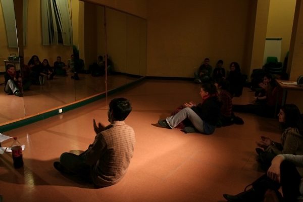 Keren Cytter, ‘Performer/Audience/Mirror’ (2009), performance.