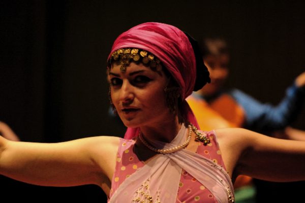 Melanie Bonajo & Irina Birger, performance (2008). Photo: Sal Kroonenberg.