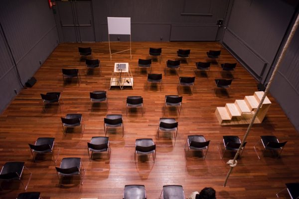 Yael Davids, ‘Learning to Imitate’ (2009), lecture performance. Photo: Sal Kroonenberg.