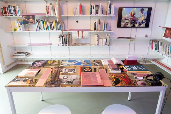 ‘Bodies Extra-ordinaires’ (2021), exhibition. Photo: Temra Pavlovic.