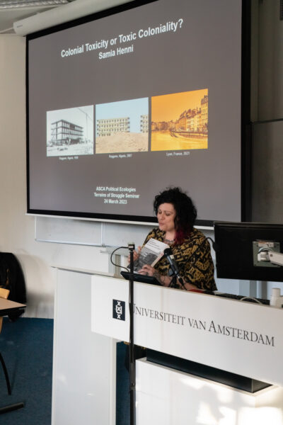 Megan Hoetger introducing ‘Toxic Coloniality or Colonial Toxicity?’ (2023), lecture. Photo: Temra Pavlovic.